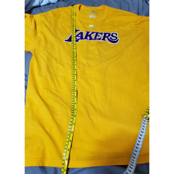 NWT-Majestic Los Angeles Lakers Men’s T-Shirt – Gold – Size XL - Picture 11 of 12